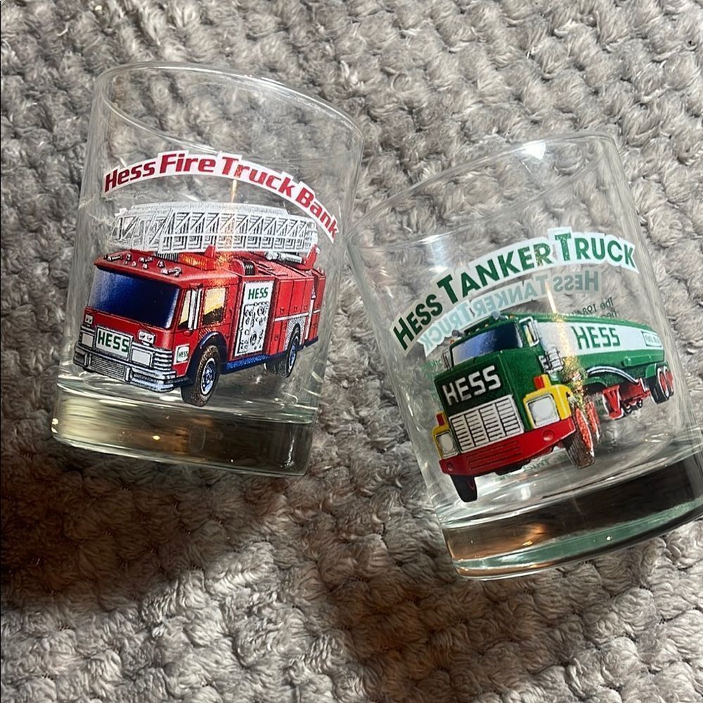 1996 Hess classic truck series glasses